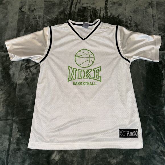 Nike Basketball Jersey Youth Large 14-16 White V-Neck Short Sleeve Pullover - Picture 1 of 6
